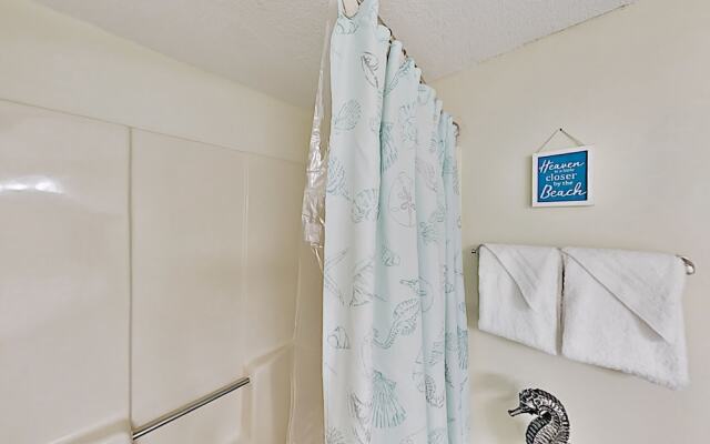 Rega204a 2 Bedroom Condo