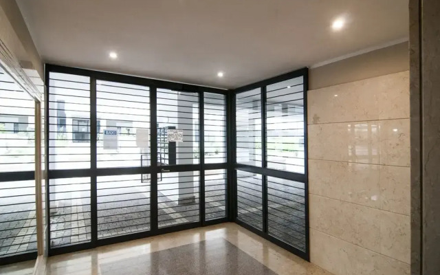 Fonte Laurentina Apartments