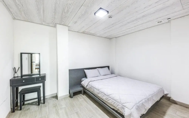Yeosu Andante Pension