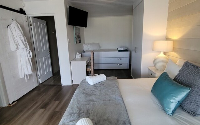 Rox and Sea Country Lodge