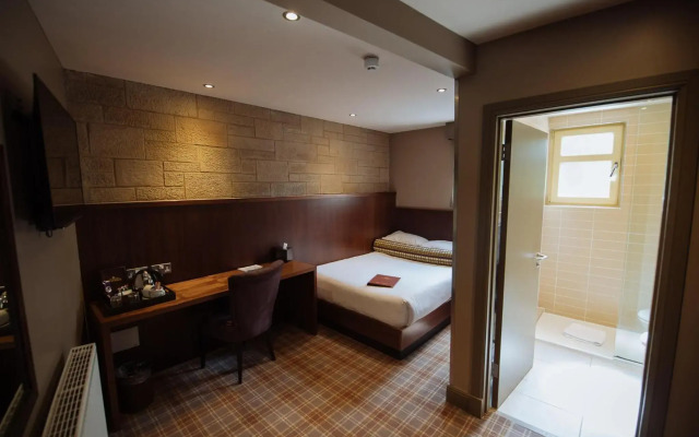 The Lynnhurst Hotel