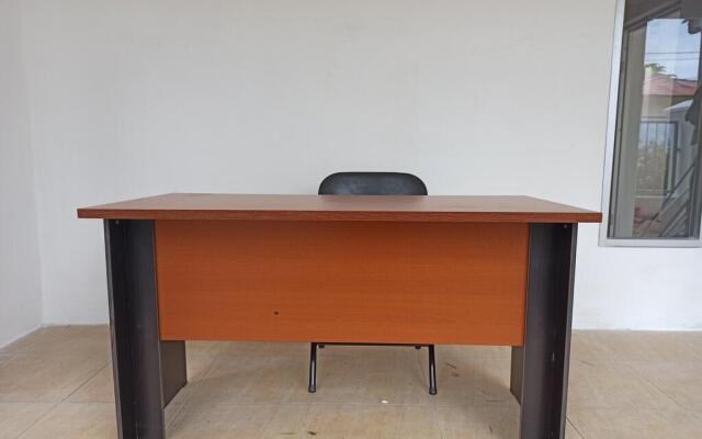 OYO Life 2988 Medokan N2 Residence