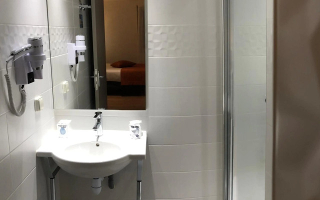Hotel Kyriad Quimper Sud