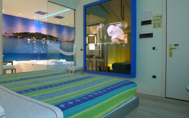 Motel K Suite A Tema & Wellness