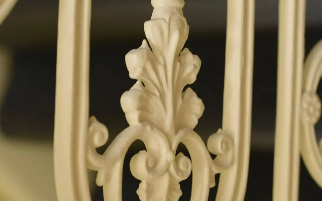 The Thistle House