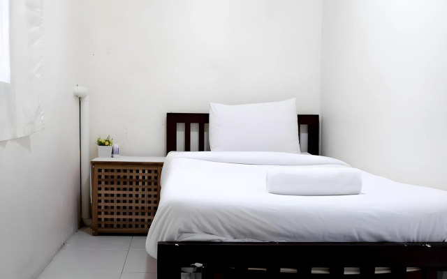 Asoke Montri Hostel