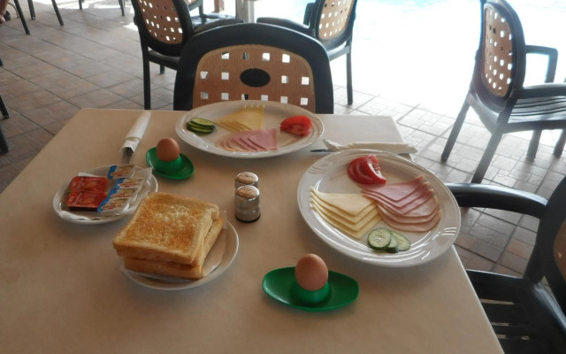 Kkaras Hotel