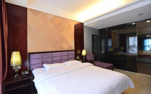 Oriental Hotel