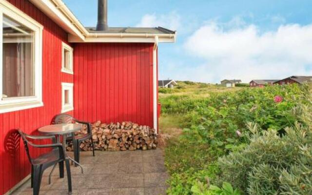 Three-Bedroom Holiday Home In Albæk 21