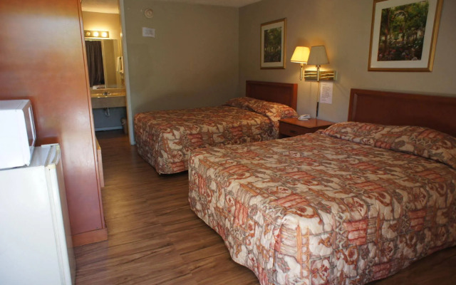 Executive Inn & Suites