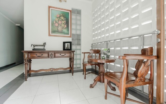 RedDoorz Syariah Plus @ Jatibening