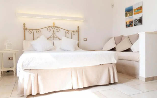 Tenuta donna Giulia P36-38 by Typney