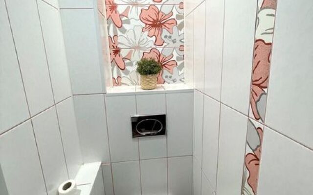 Хоум Отель на пр. Шахтеров, д. 121