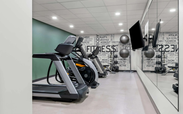 Best Western Plus Winkler