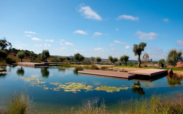 Eco Suites Resort