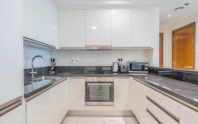 Al Habtoor City - Amna Tower 2707