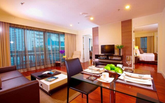 Отель PARKROYAL Suites Bangkok