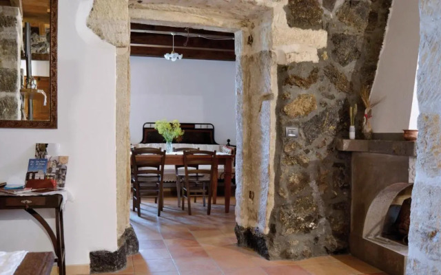 Casa Vacanza Su Montiju