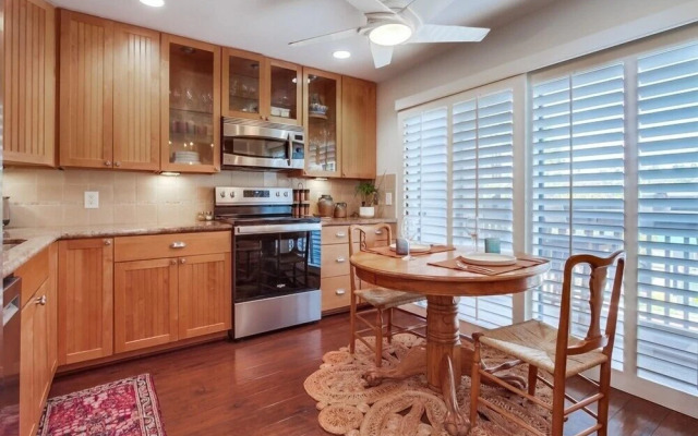 Sbtc161 3 Bedroom Condo