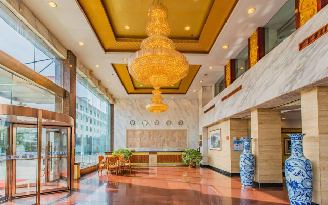 Yuncheng Hotel