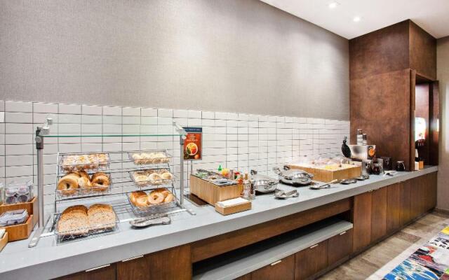 SpringHill Suites by Marriott Valencia