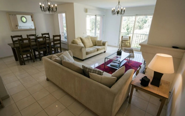 Calanque de la Louve