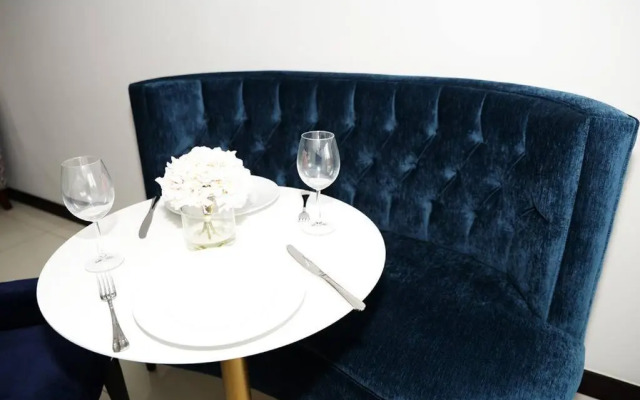 Vonzee apartment on Palmview Estate.