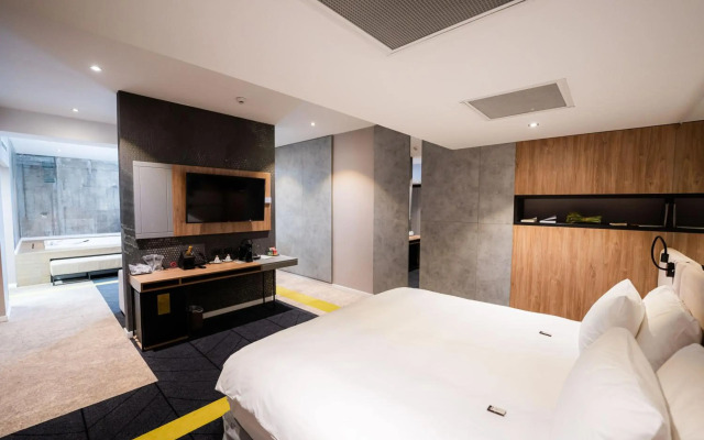 Mandachi Hotel & SPA