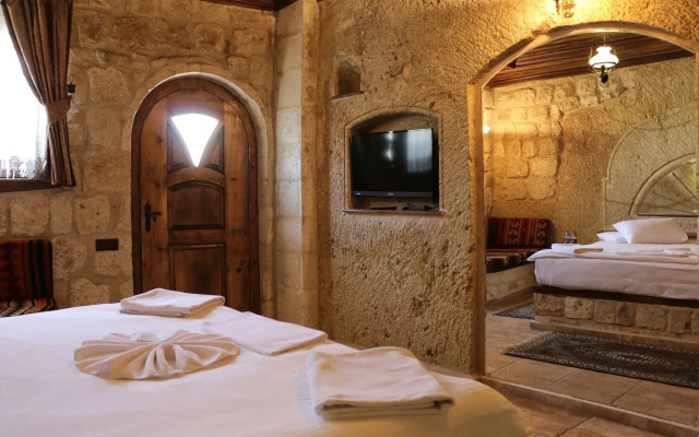 Kemerhan Hotel & Cave Suites