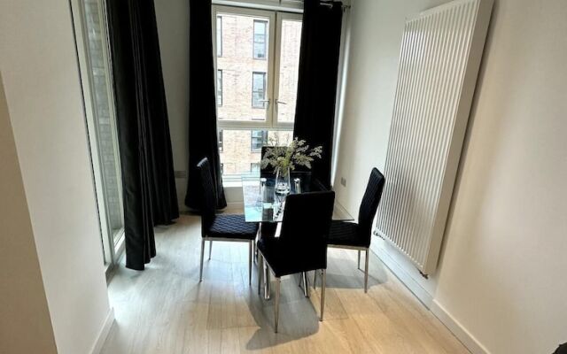 Frogley Park Cozy Apartment