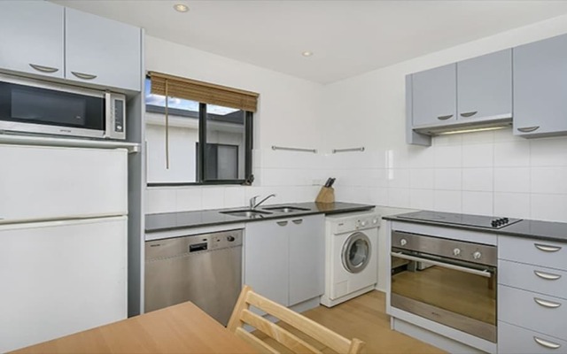 The Apartment Service SANT4
