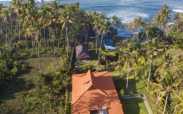 Villa Ronggo Mayang Bali