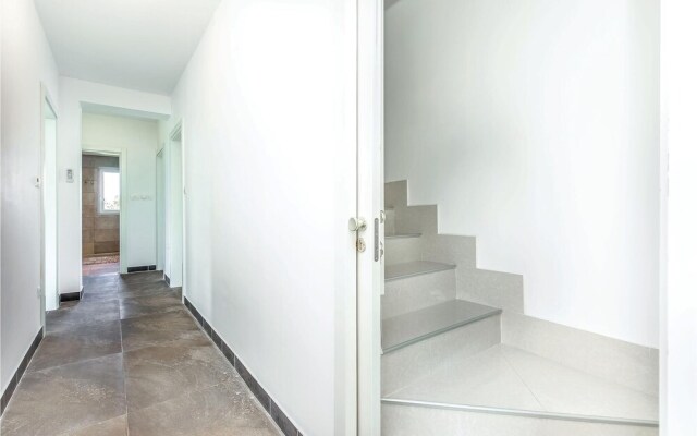 Nice Home in Crikvenica With Sauna, Wifi and 5 Bedrooms