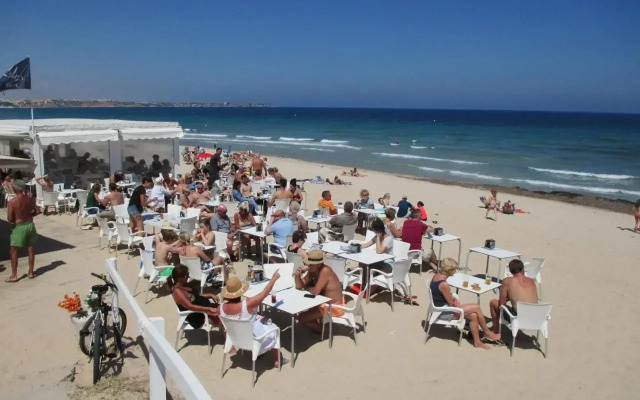 Playa Elisa Bay