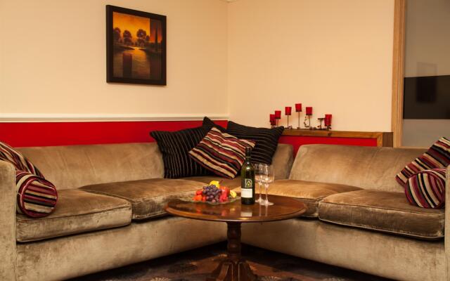 Lion Hotel