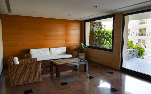 Balcon Los Gigantes B09 Free Wifi