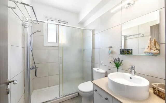 Ayia Thekla Seafront Villa Dagi