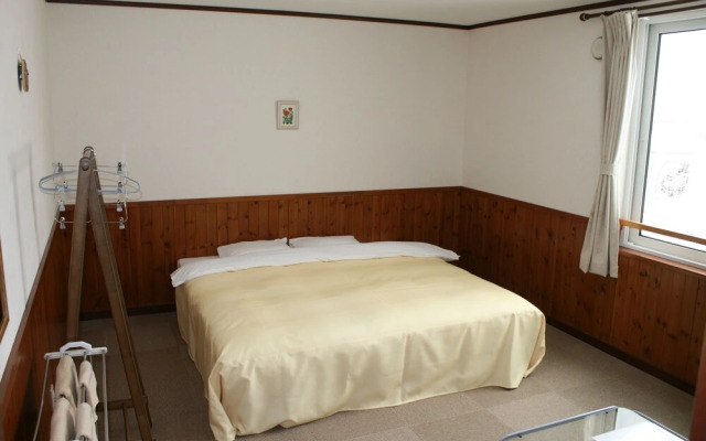 Pension ASHITAYA