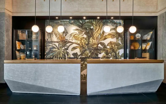 Ista Hotel