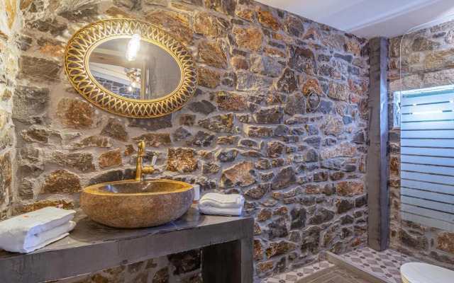 Perachori Boutique Studios in square