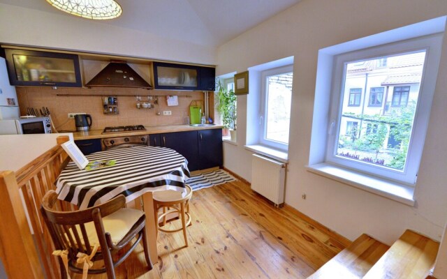 French Style Old Town Apartment