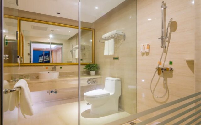 Vienna 3 Best Hotel (Chongqing Wansheng Hongen Fortune Plaza)