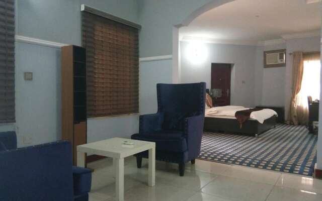 Paris Choice Hotels & Resort Wuse