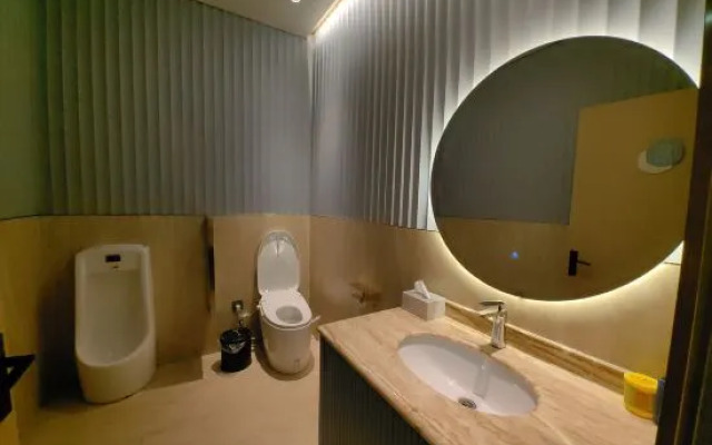 HanTing Hotel (Zhengzhou Shangdou Road Fangte Resort)