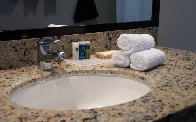 Radisson Hotel Decapolis Miraflores