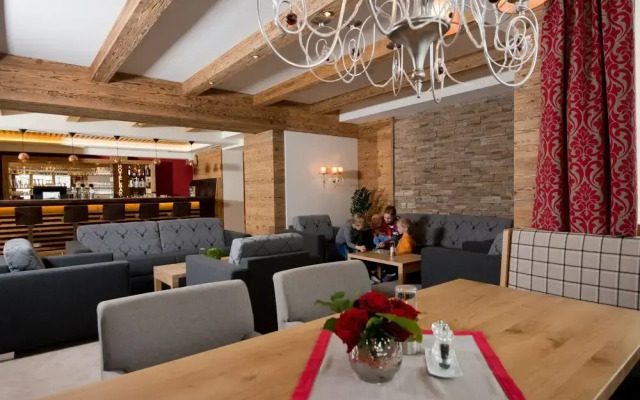 4* Familienhotel Taxerhof