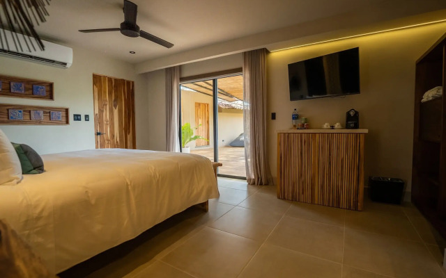 Punta Islita, Autograph Collection