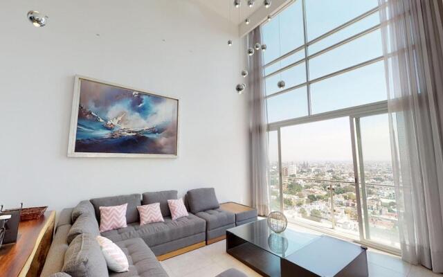 Luxury Penthouse in Chapultepec Guadalajara 17A