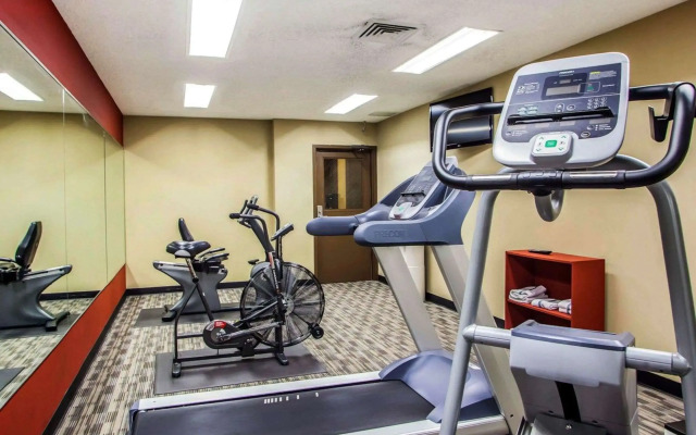 Quality Inn & Suites Peoria North