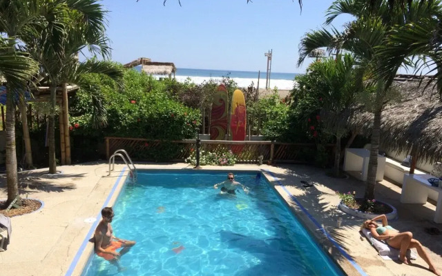 Hostal Viejamar - Hostel